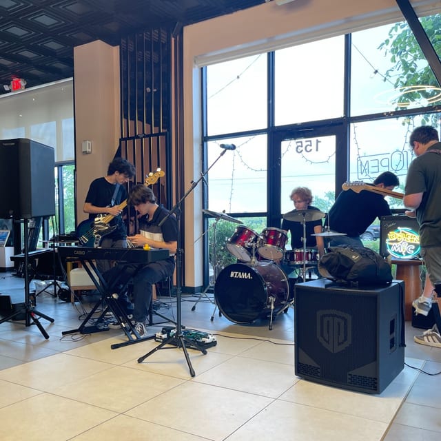 Open Mic Saturday Night | 6 PM – 9 PM